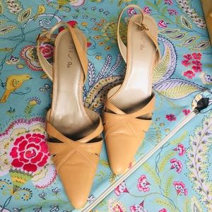 Unisa size 10B high heels